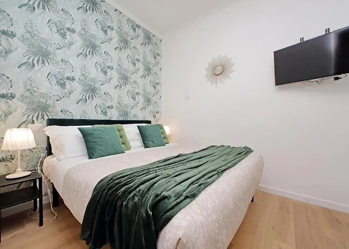 Apartment Domus Al Colosseo By Luxury Getaways